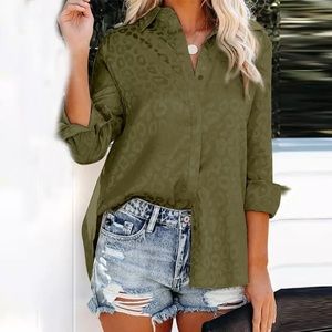 Leopard print long sleeve button down casu…